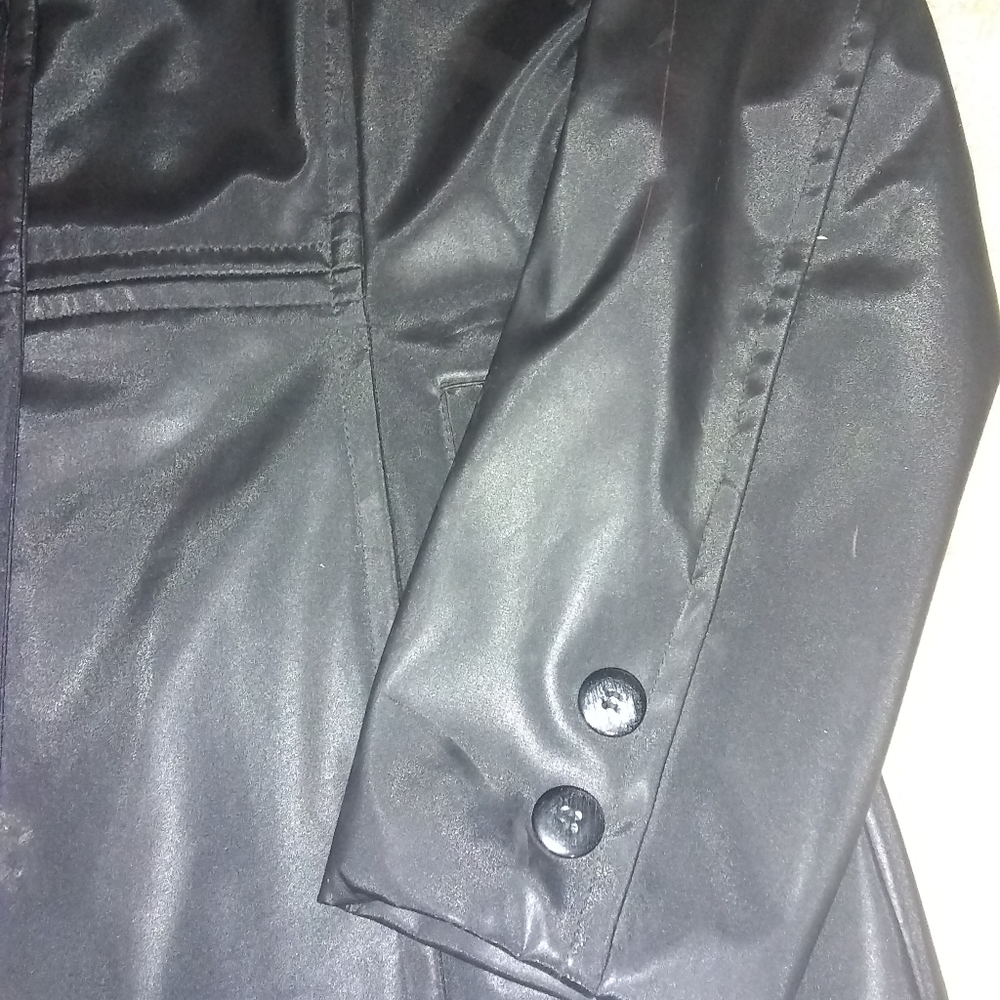 Jacket - Picture 3 of 6